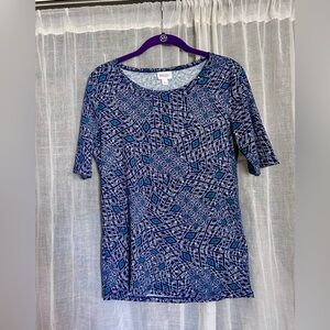 LuLaRoe Large Patterned Blue Morgan Top